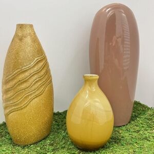 ArtnDeco Style Vases